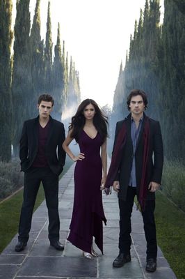 Paul Wesley, Nina Dobrev, Ian Somerhalder în The Vampire Diaries