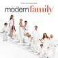 Poster 8 Modern Family