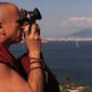 Foto 5 Monk with a Camera