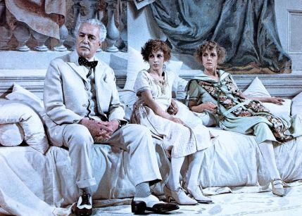 Dracula cerca sangue di vergine... e morì di sete!!!