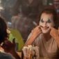Foto 27 Joaquin Phoenix în Joker