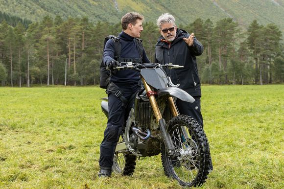 Tom Cruise, Christopher McQuarrie în Mission: Impossible - Dead Reckoning, Part One