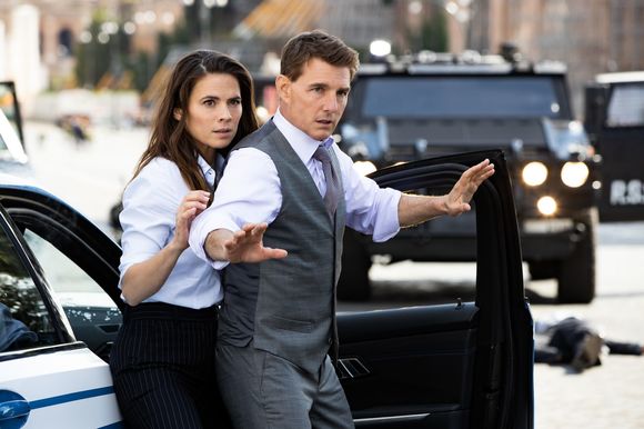 Hayley Atwell, Tom Cruise în Mission: Impossible - Dead Reckoning, Part One