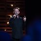 Neal Brennan: 3 Mics/Neal Brennan: 3 microfoane