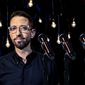 Neal Brennan: 3 Mics/Neal Brennan: 3 microfoane