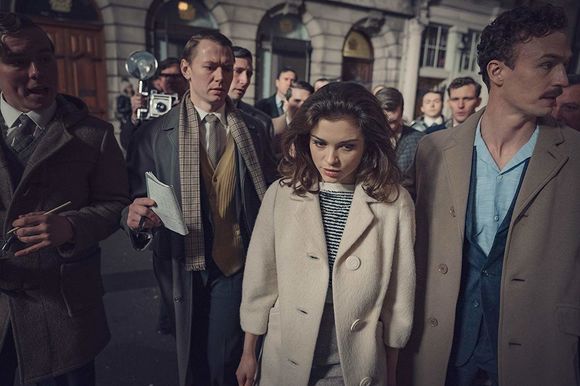 Sophie Cookson în The Trial of Christine Keeler