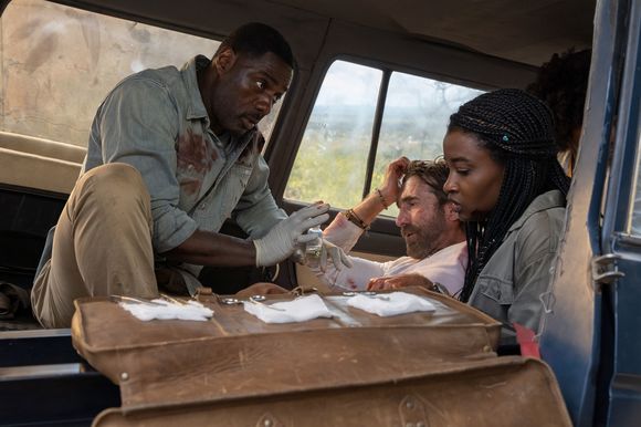 Idris Elba, Sharlto Copley, Iyana Halley în Beast
