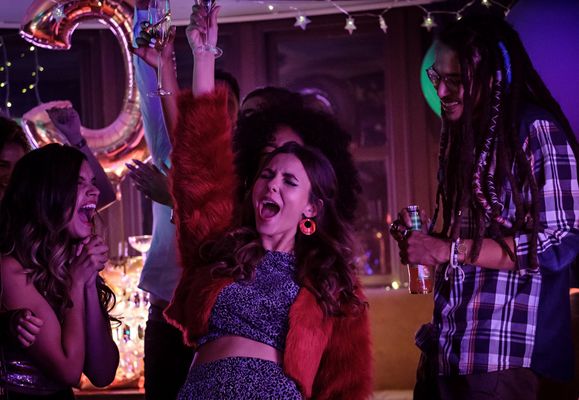Victoria Justice în Afterlife of the Party
