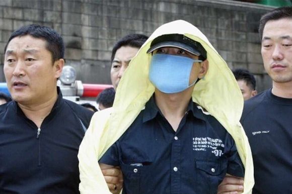 The Raincoat Killer: Chasing a Predator in Korea