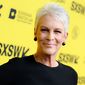 Jamie Lee Curtis în Everything Everywhere All at Once - poza 53