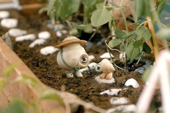 Marcel the Shell with Shoes On