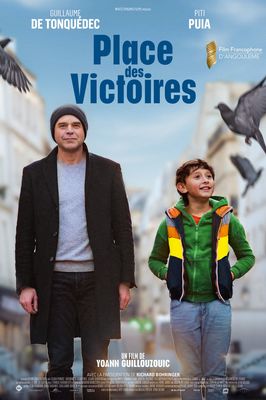 Place des Victoires poster