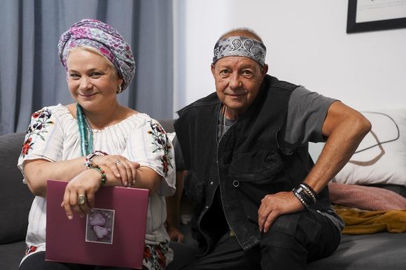 Ana, mi-ai fost scrisă în ADN