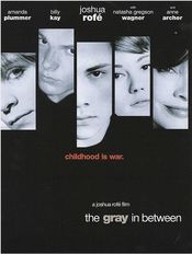 Poster The Gray in Between