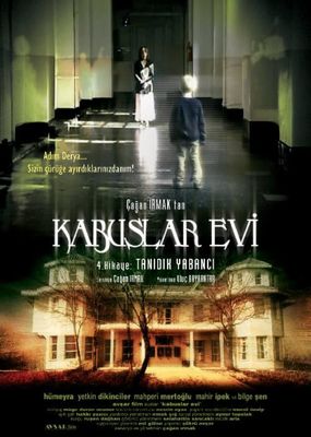 Kabuslar evi - Tanidik yabanci poster