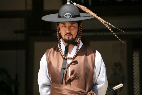 Hwang Jin-yi