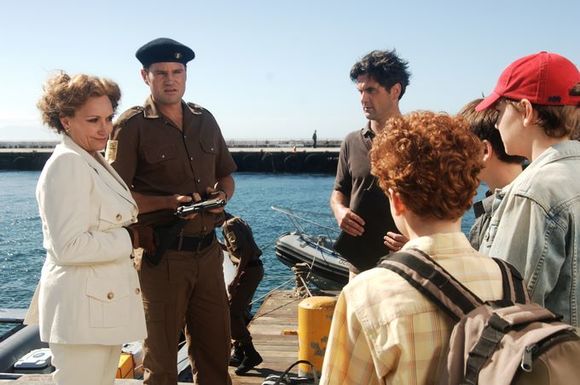 The Three Investigators and the Secret of Skeleton Island