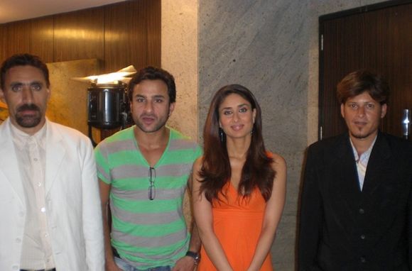 Kareena Kapoor în Main Aur Mrs Khanna