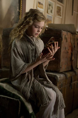 Elle Fanning în The Nutcracker in 3D