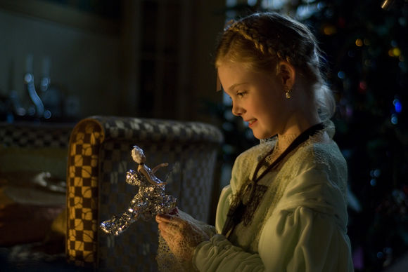 Elle Fanning în The Nutcracker in 3D