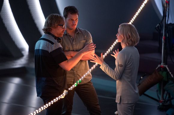 Morten Tyldum, Chris Pratt, Jennifer Lawrence în Passengers
