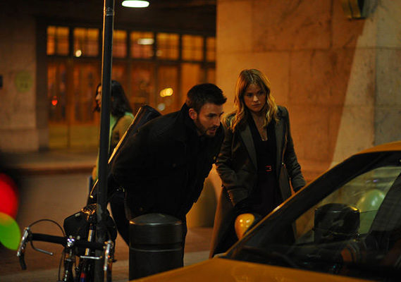Chris Evans, Alice Eve în Before We Go