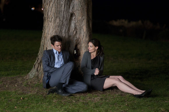 Josh Duhamel, Katie Holmes în The Romantics