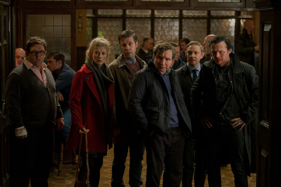 Paddy Considine, Rosamund Pike, Simon Pegg, Martin Freeman, Eddie Marsan în The World's End