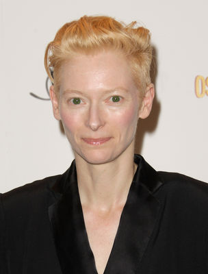 Tilda Swinton în We Need to Talk About Kevin