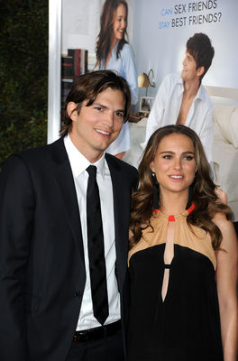 Natalie Portman, Ashton Kutcher în No Strings Attached