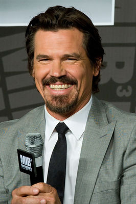 Josh Brolin în Men in Black 3