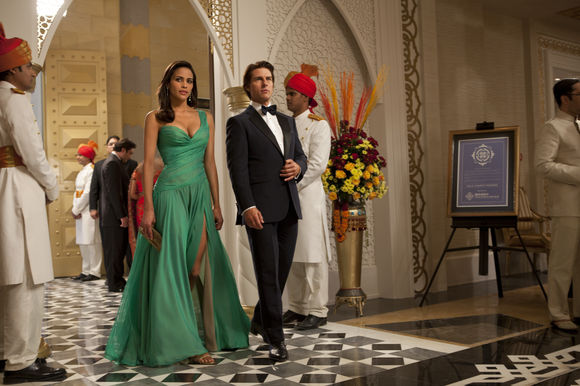 Tom Cruise, Paula Patton în Mission: Impossible - Ghost Protocol