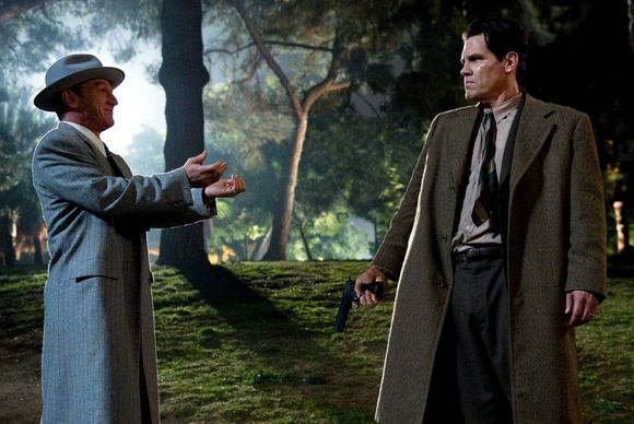 Sean Penn, Josh Brolin în Gangster Squad