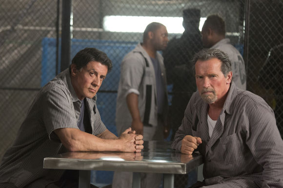 Arnold Schwarzenegger, Sylvester Stallone în Escape Plan