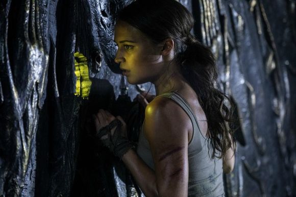 Alicia Vikander în Tomb Raider