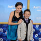 Foto 54 Bailee Madison, Griffin Gluck în Just Go with It