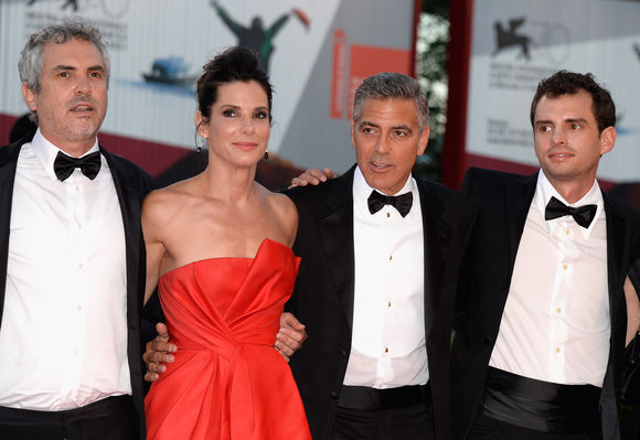 Sandra Bullock, George Clooney, Alfonso Cuarón în Gravity