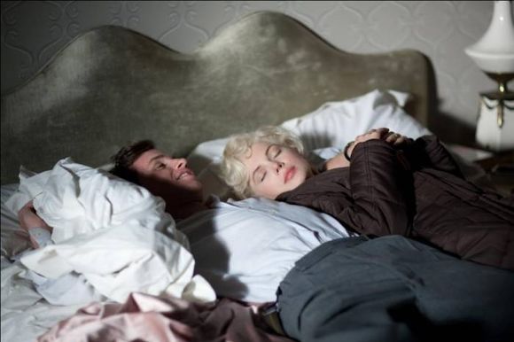 Michelle Williams, Eddie Redmayne în My Week with Marilyn