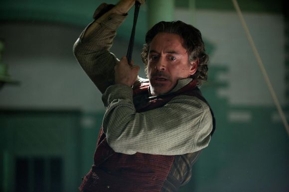 Robert Downey Jr. în Sherlock Holmes: A Game Of Shadows
