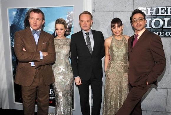 Guy Ritchie, Rachel McAdams, Noomi Rapace, Robert Downey Jr. în Sherlock Holmes: A Game Of Shadows