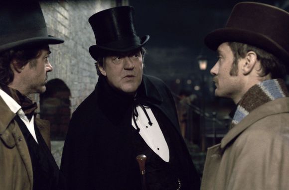 Robert Downey Jr., Stephen Fry, Jude Law în Sherlock Holmes: A Game Of Shadows