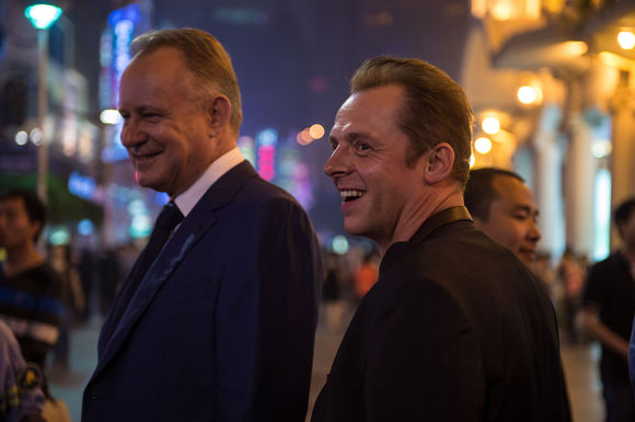 Stellan Skarsgård, Simon Pegg în Hector and the Search for Happiness