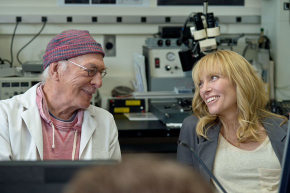 Toni Collette, Stellan Skarsgård în Hector and the Search for Happiness