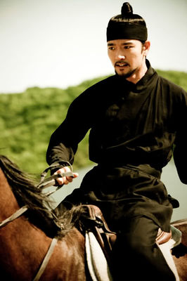 Dong Yi