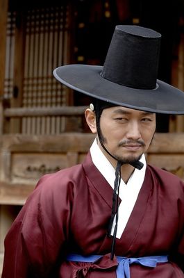 Dong Yi