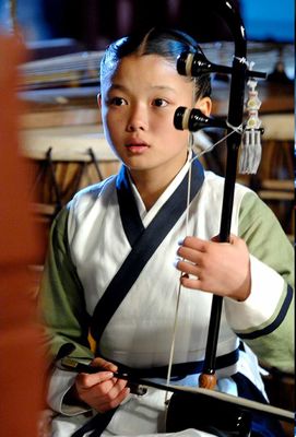 Dong Yi