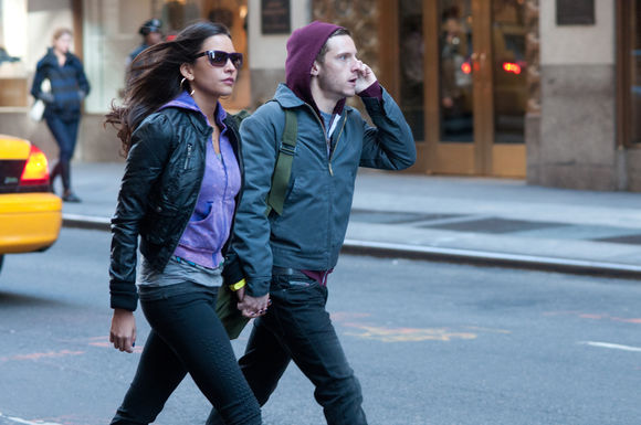 Jamie Bell, Genesis Rodriguez în Man on a Ledge