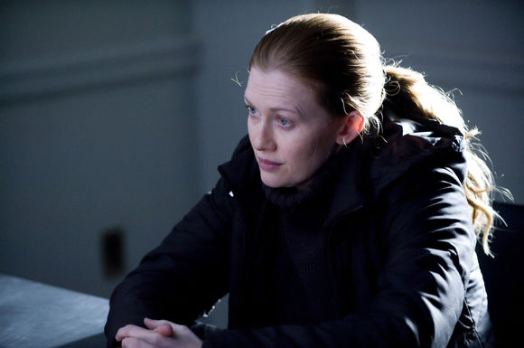 Mireille Enos în The Killing