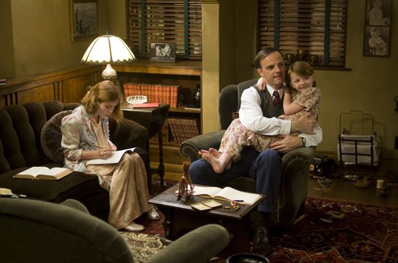 Morgan Turner, Brían F. O'Byrne, Quinn McColgan în Mildred Pierce