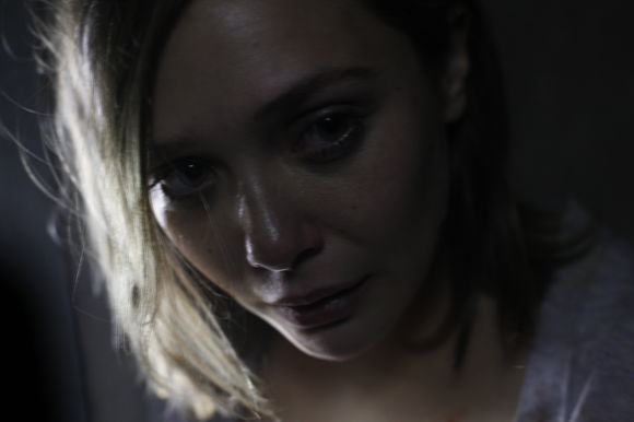 Elizabeth Olsen în Silent House